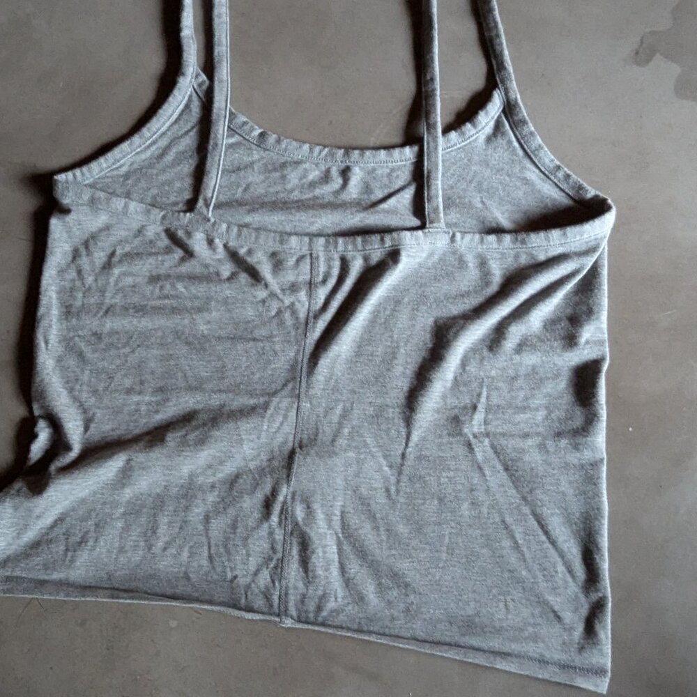 Everlane The Supima® Form Spaghetti Strap Cami | M / Mid Heather Grey - Picture 10 of 16